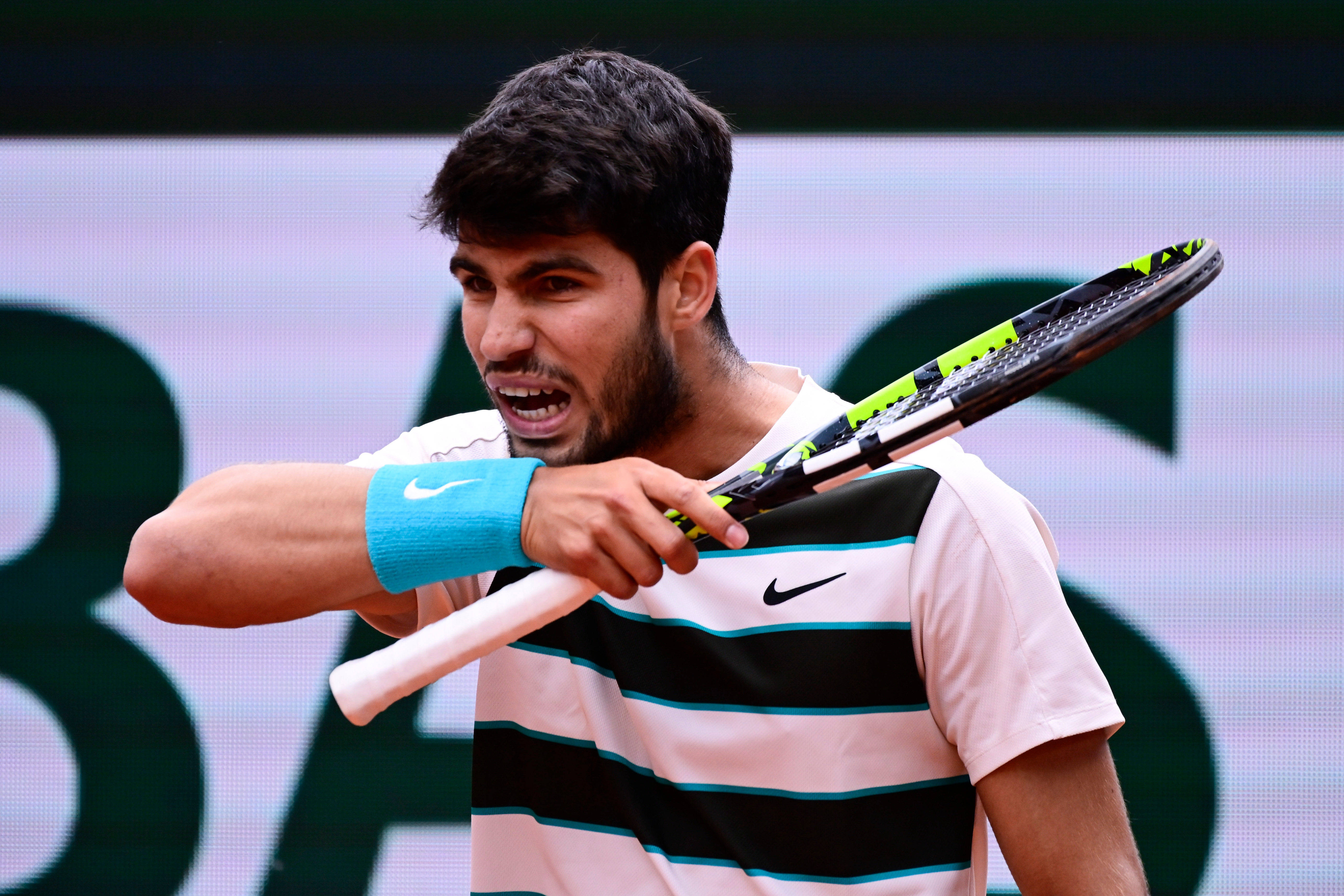 爱游戏体育-日本网球队碾压法国网球队，阿尔卡拉斯三分雨点燃全场