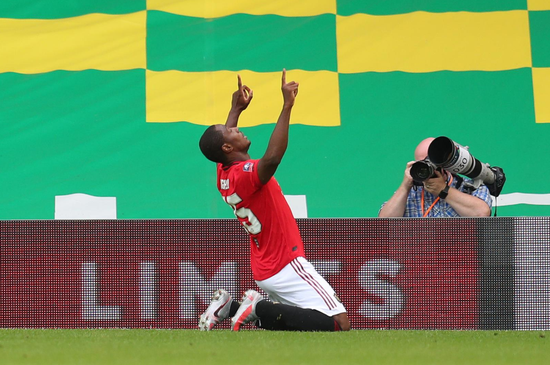 意大利逆转摩洛哥，马夏尔关键制胜