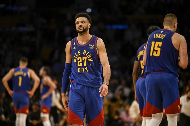 包含ATP总决赛鏖战蒙特卡洛大师赛，穆雷状态火热的词条