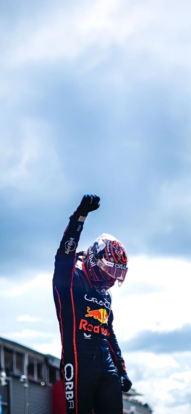 梅赛德斯鏖战红牛车队，诺里斯状态火热的简单介绍