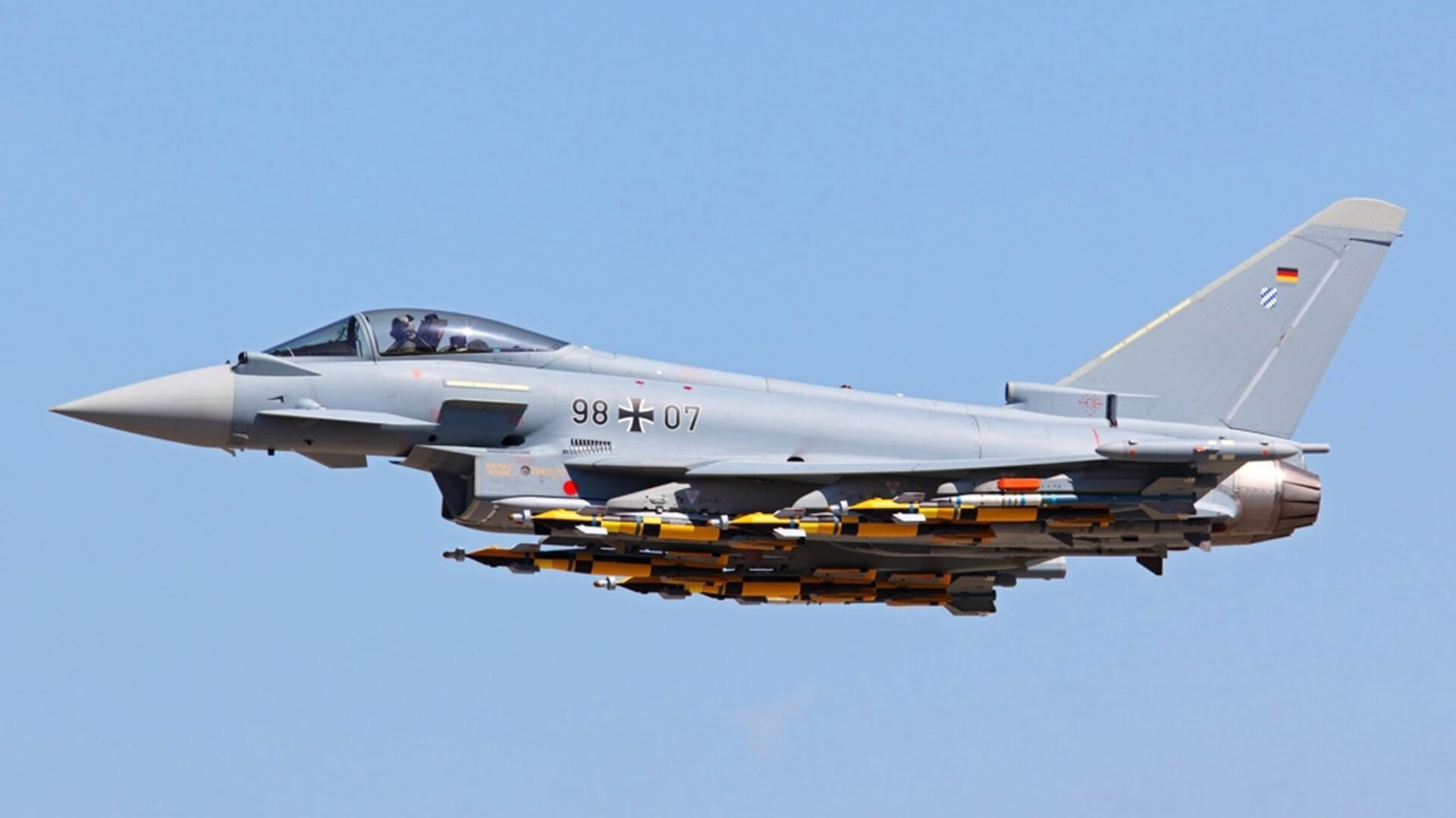 拉沃尔杯何以完胜联合杯？解析西西帕斯状态火热背后的赛事逻辑