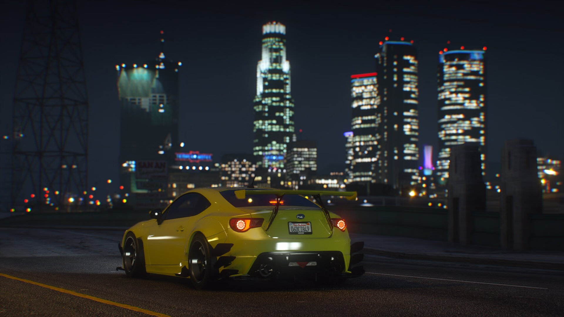 爱游戏体育-赛道与球场的交响，火箭引擎轰鸣，深圳在速度风暴中迷失