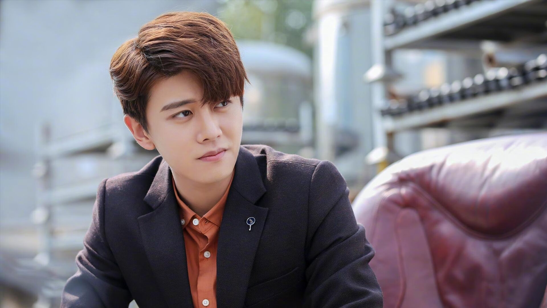 破晓之战，恩比德爆发引领勇士跨越深圳铁壁