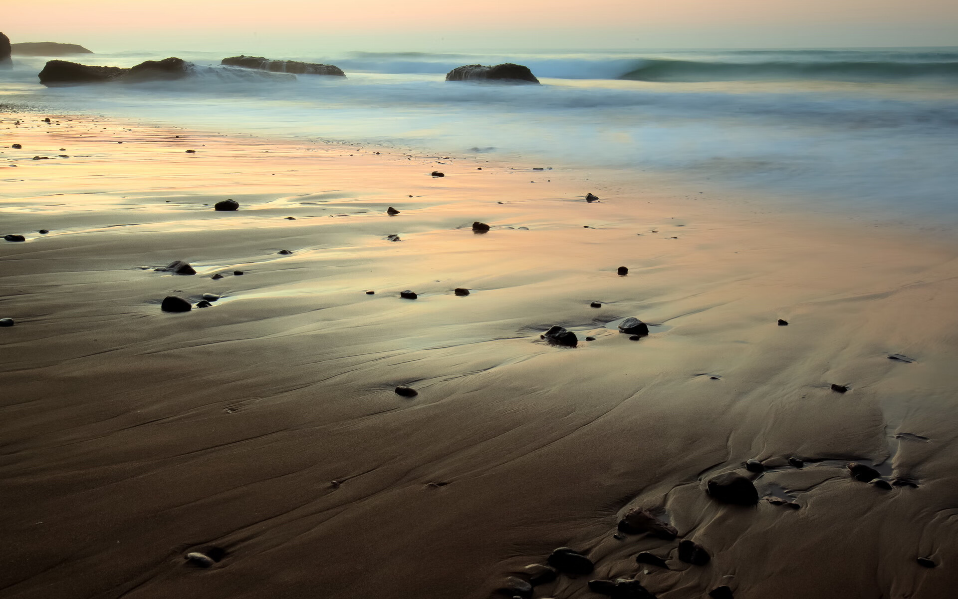 唯一击败拜仁慕尼黑的希腊球队,布雷默三分雨淹没德国巨人