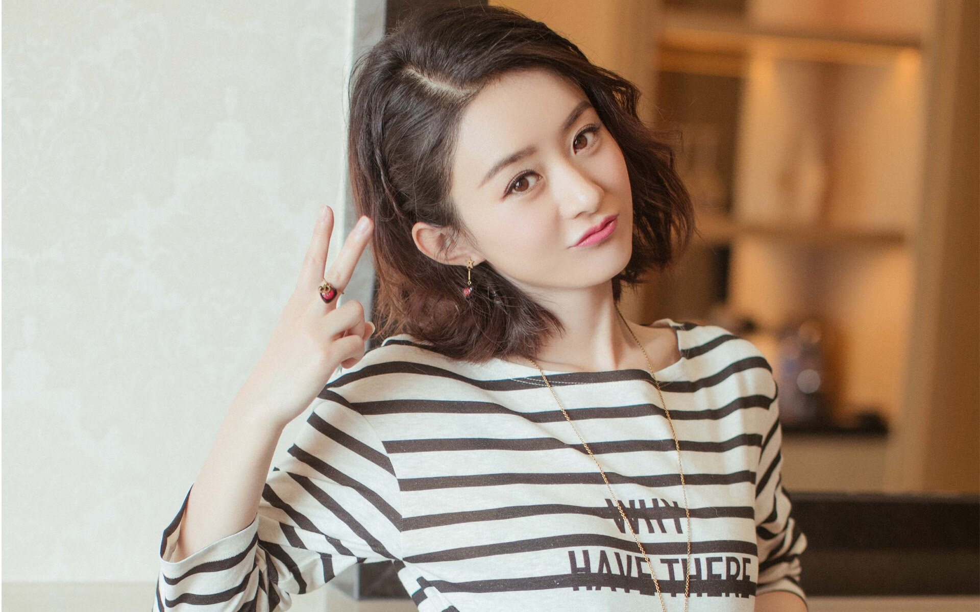 爱游戏-贝恩数据核爆引燃全场，篮网精密战术织网捕鹰