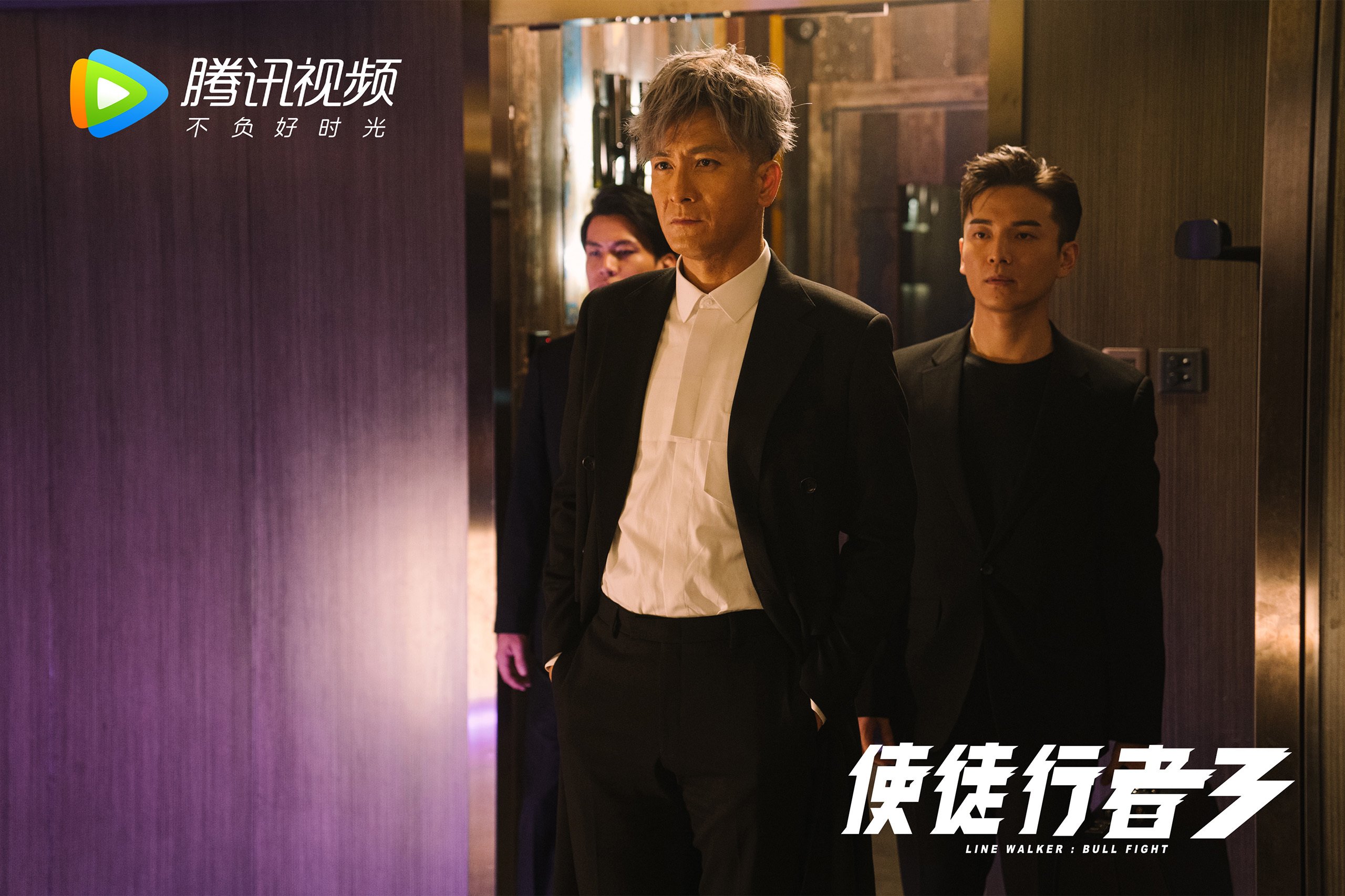 三记重锤与一纸战书，詹姆斯49分弑深，雄鹿跨联盟赛险破铁壁