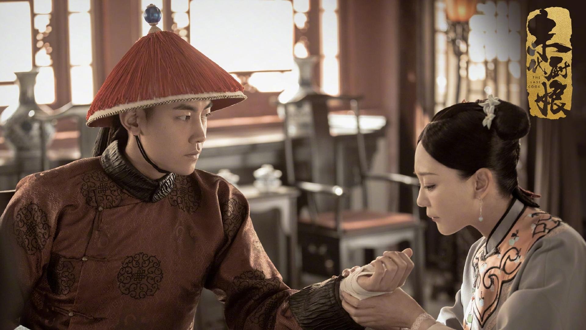 绿茵双城记,巨星闪耀与铁血团队的现代足球启示