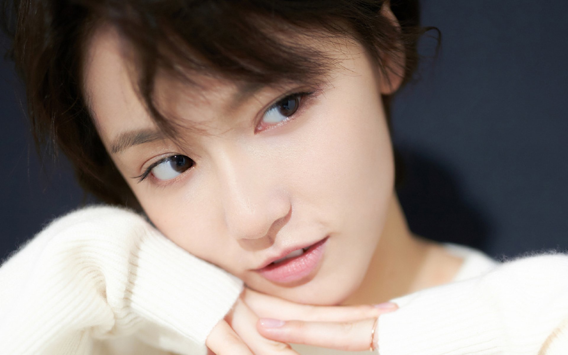 碾压中的那一抹上帝之发，当厄瓜多尔屠杀罗马尼亚，德布劳内如何用一脚世界波定义D组的唯一法则？